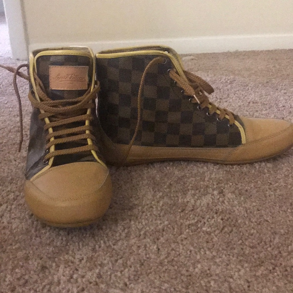 Louis Vuitton Paris shoes